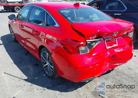 2023 Honda Civic Touring z USA, uszkodzony, nr VIN 2HGFE1F97PH323458